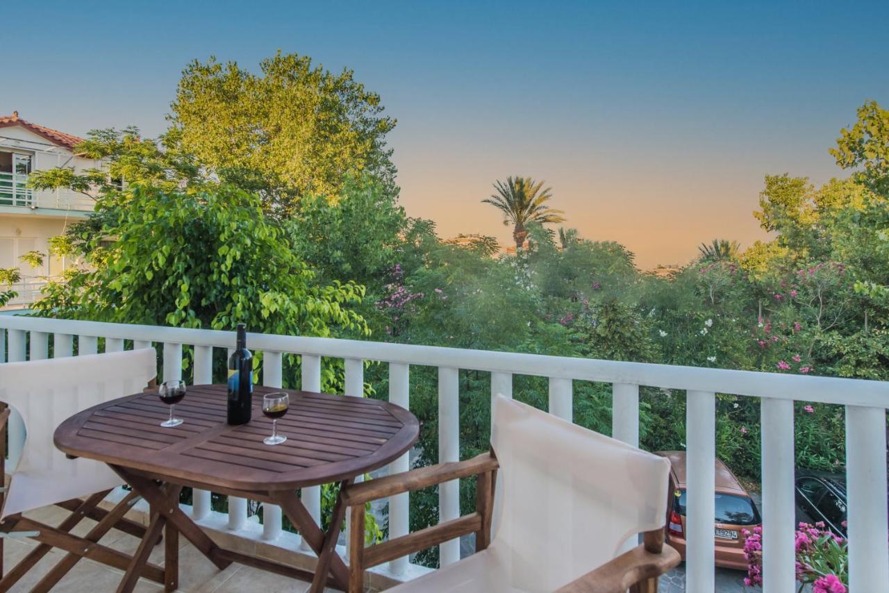 לגאנאס Villa Daizy Boutique Apartments מראה חיצוני תמונה